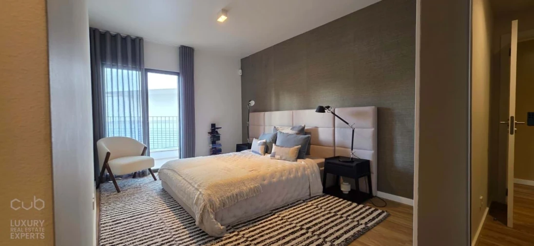 Apartamento T1 para Venda em Santo António dos Cavaleiros e Frielas Foto 8