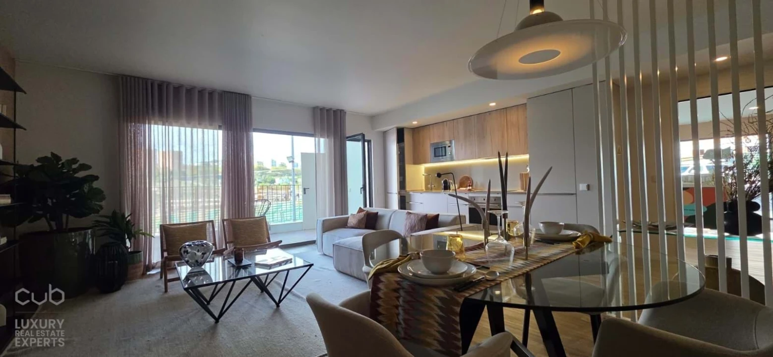 Apartamento T1 para Venda em Santo António dos Cavaleiros e Frielas Foto 1