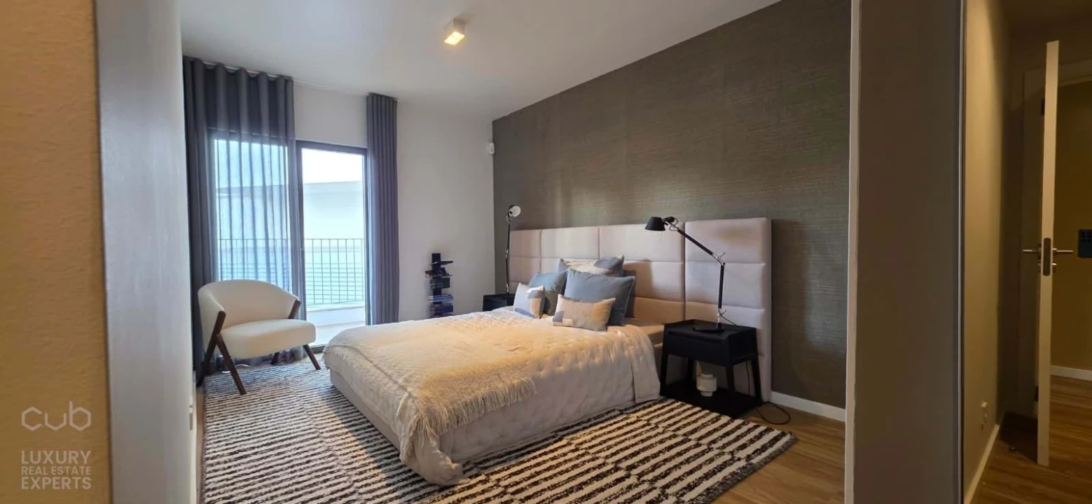 Apartamento T1 para Venda em Santo António dos Cavaleiros e Frielas Foto 8