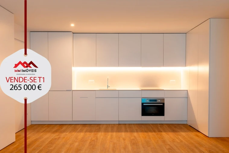 Apartamento T1 para Venda em Campanhã Foto 1