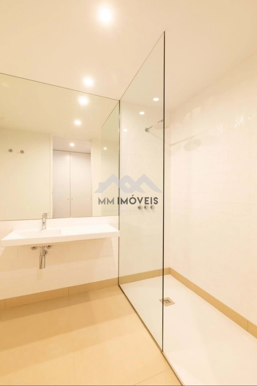 Apartamento T1 para Venda em Campanhã Foto 7