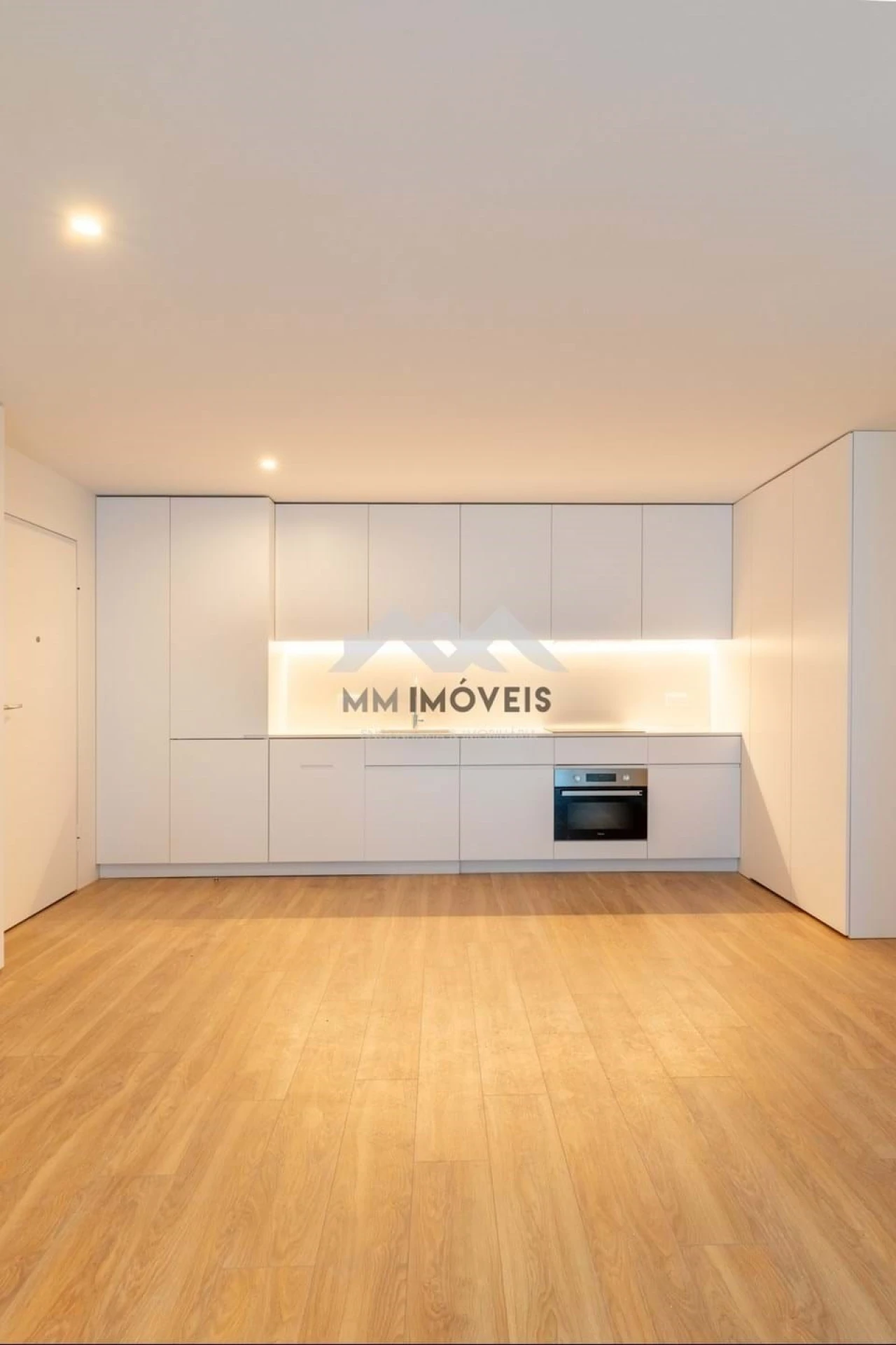 Apartamento T1 para Venda em Campanhã Foto 5