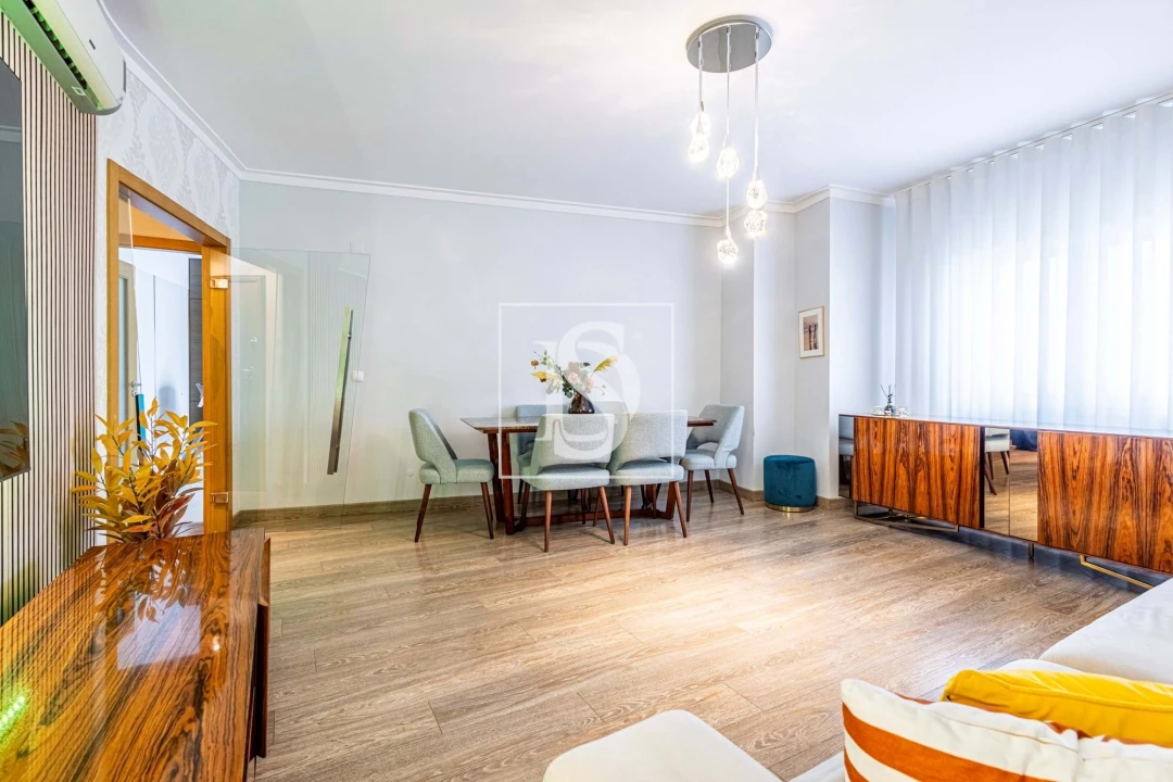 Apartamento T3 para Venda em Corroios Foto 3