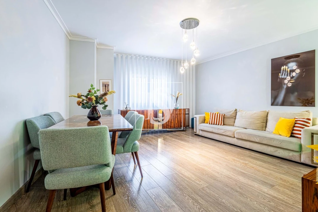 Apartamento T3 para Venda em Corroios Foto 2