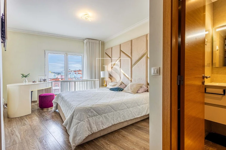 Apartamento T3 para Venda em Corroios Foto 22