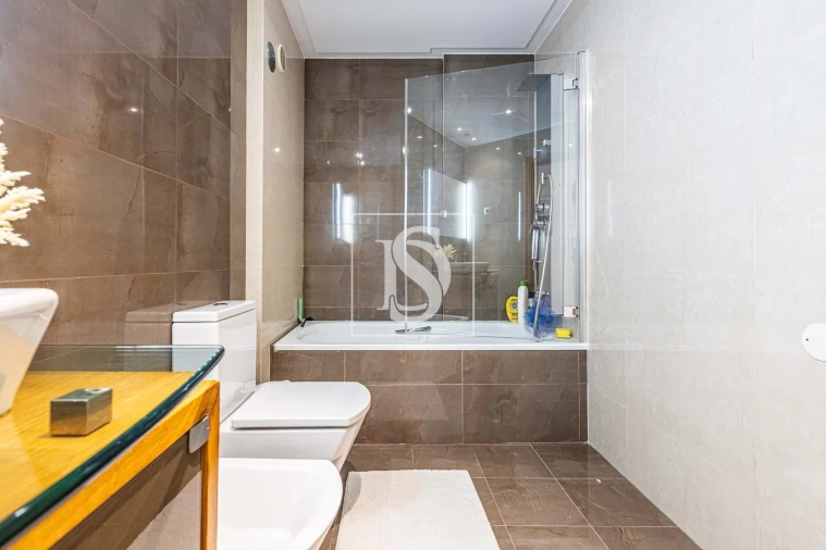 Apartamento T3 para Venda em Corroios Foto 19