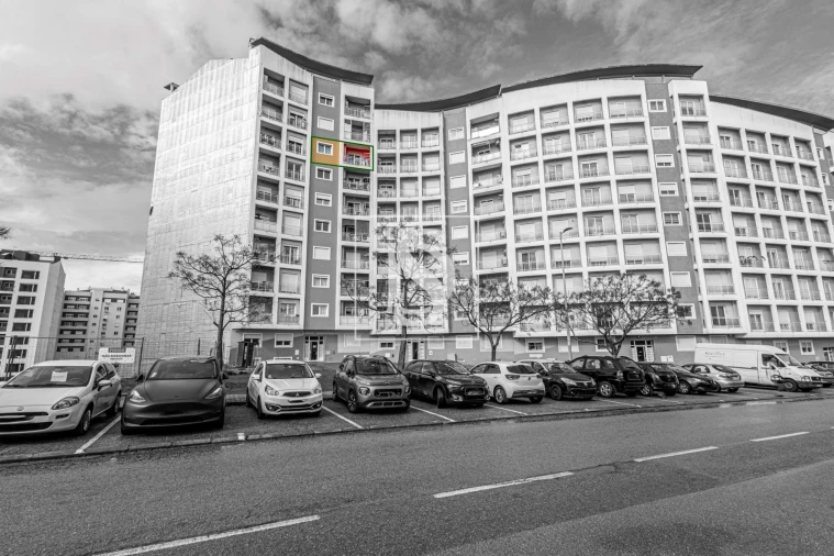 Apartamento T3 para Venda em Corroios Foto 60