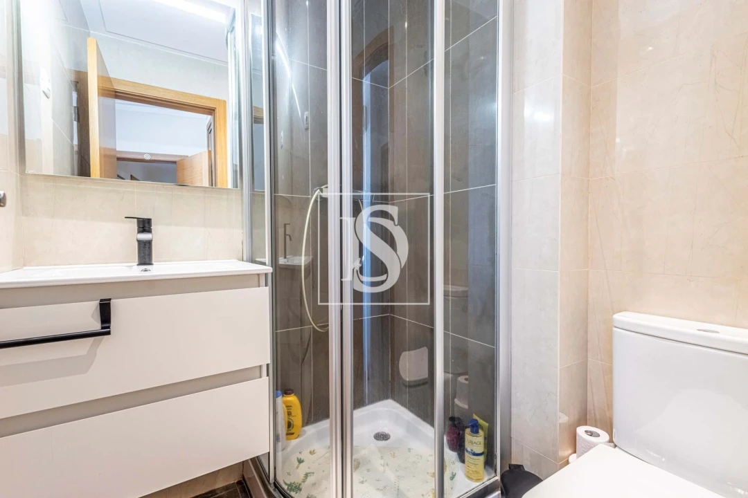 Apartamento T3 para Venda em Corroios Foto 27