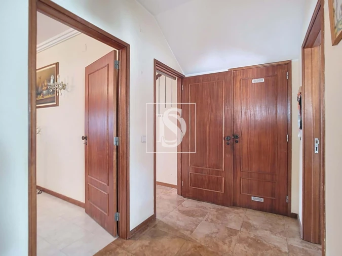 Moradia T4 para Venda em Moreira Foto 11