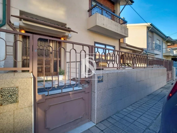 Moradia T4 para Venda em Moreira Foto 49