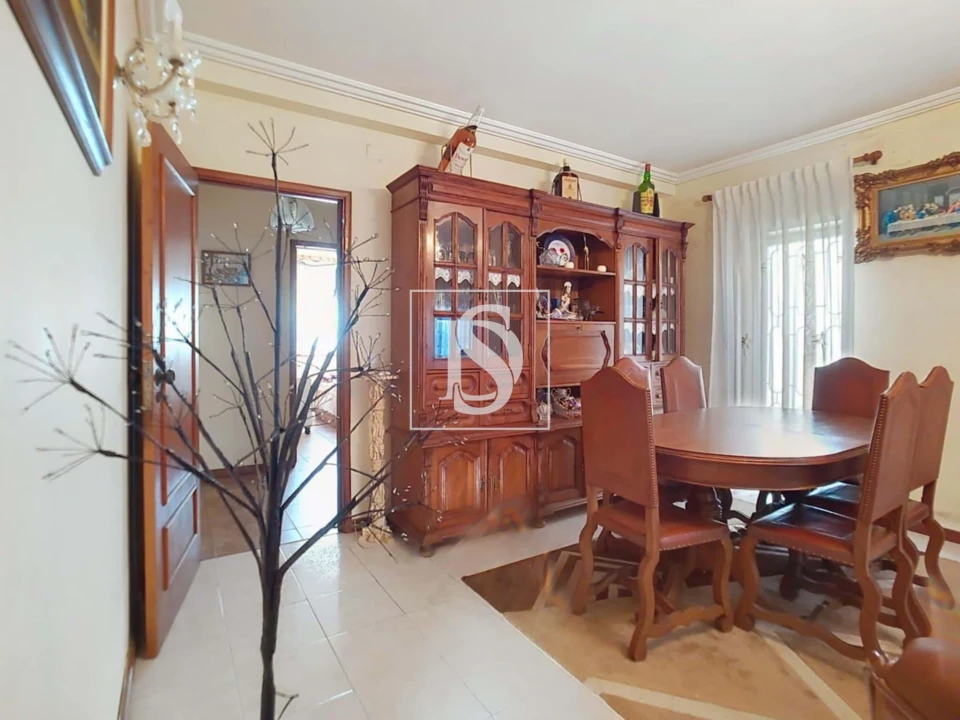 Moradia T4 para Venda em Moreira Foto 9