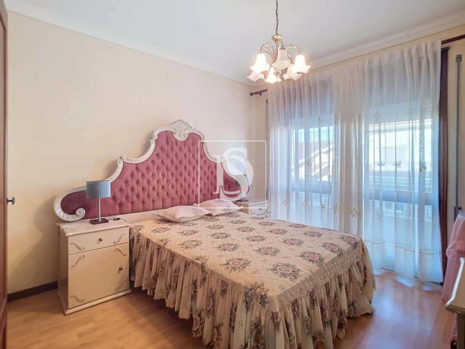 Moradia T4 para Venda em Moreira Foto 21