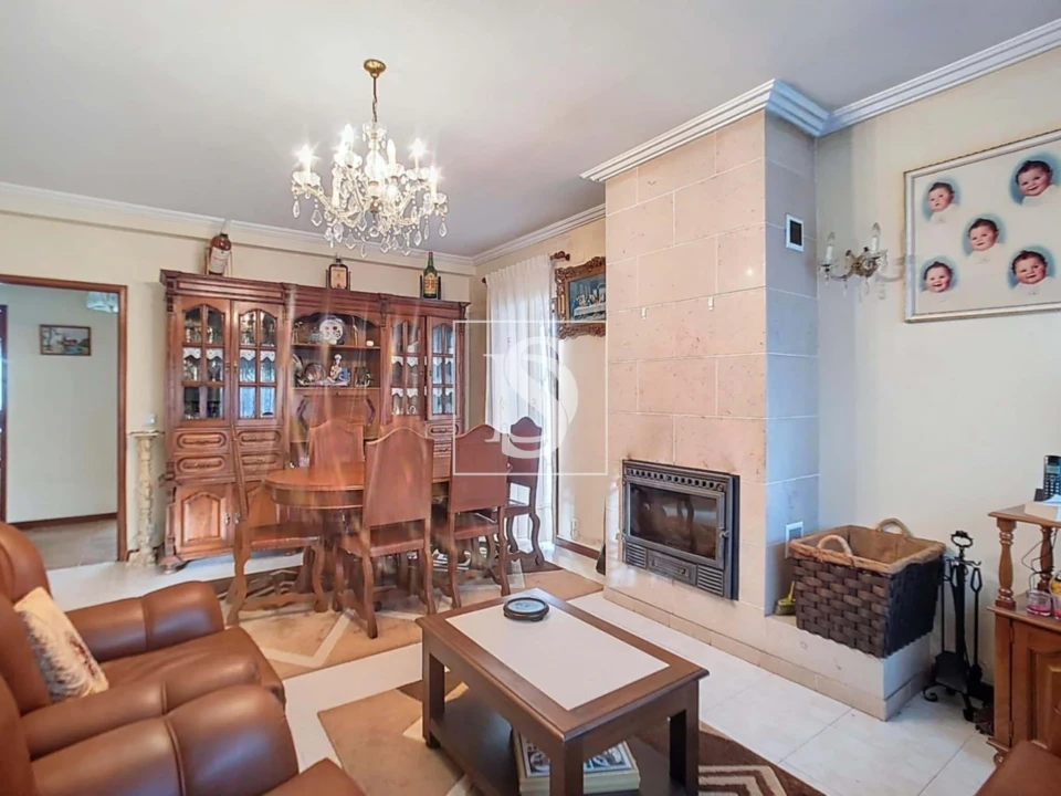 Moradia T4 para Venda em Moreira Foto 7