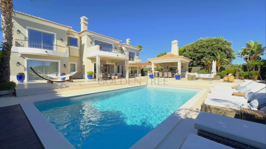 Moradia T4 para Venda em Almancil Foto 2