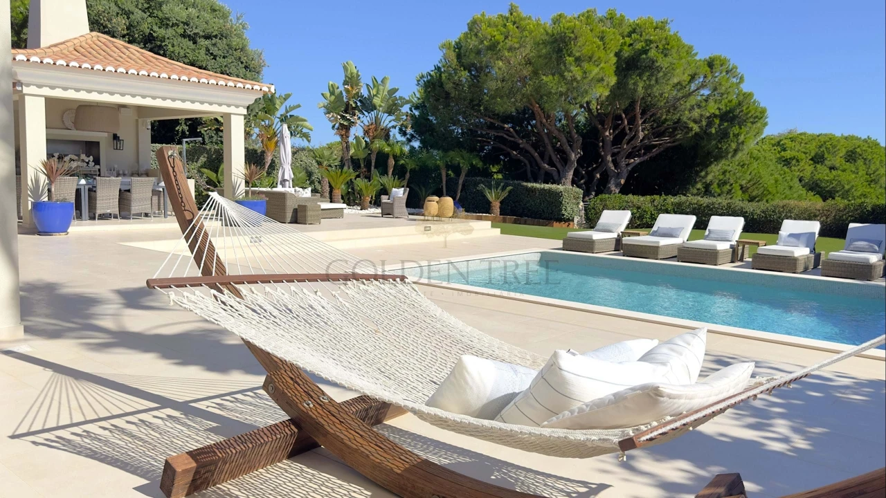 Moradia T4 para Venda em Almancil Foto 36