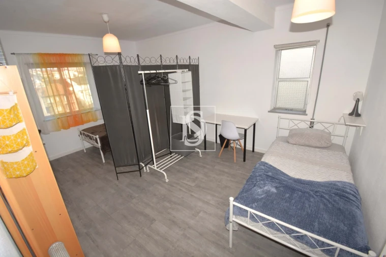 Apartamento T2 para Venda em Sé, Santa Maria e Meixedo Foto 9