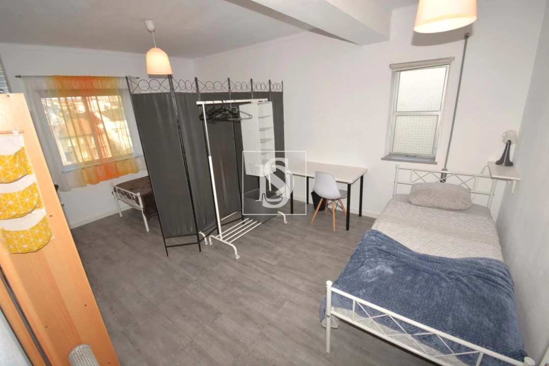 Apartamento T2 para Venda em Sé, Santa Maria e Meixedo Foto 9