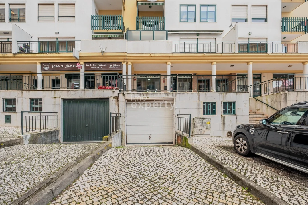 Apartamento T4 para Venda em Agualva e Mira-Sintra Foto 36