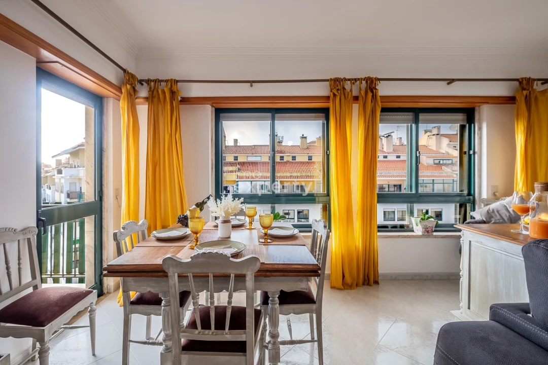 Apartamento T4 para Venda em Agualva e Mira-Sintra Foto 31