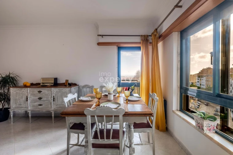 Apartamento T4 para Venda em Agualva e Mira-Sintra Foto 30