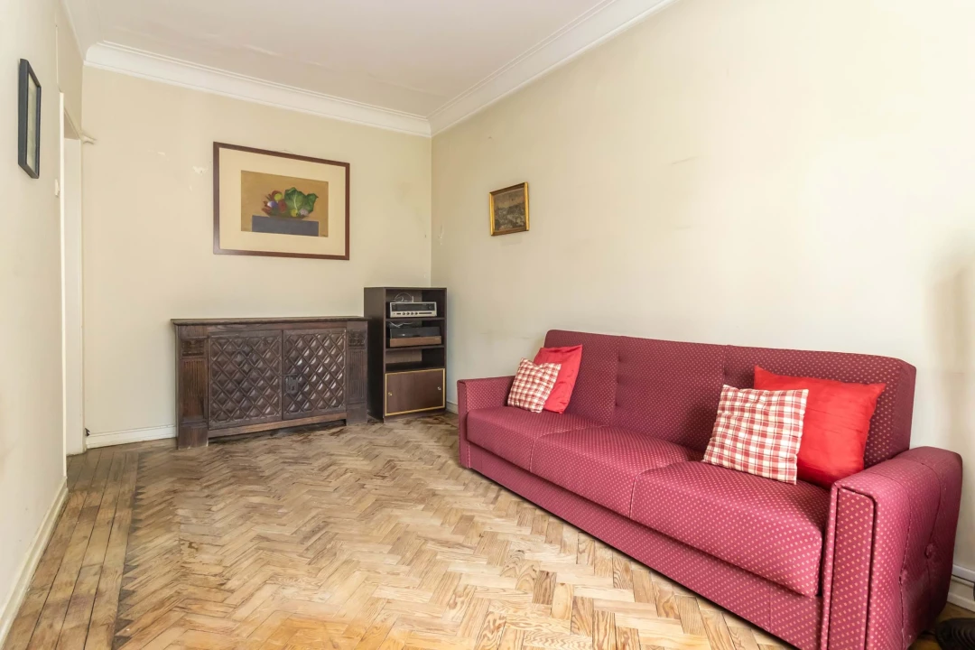Apartamento T2 para Venda em São Domingos de Benfica Foto 8