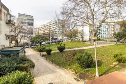 Apartamento T2 para Venda em São Domingos de Benfica
