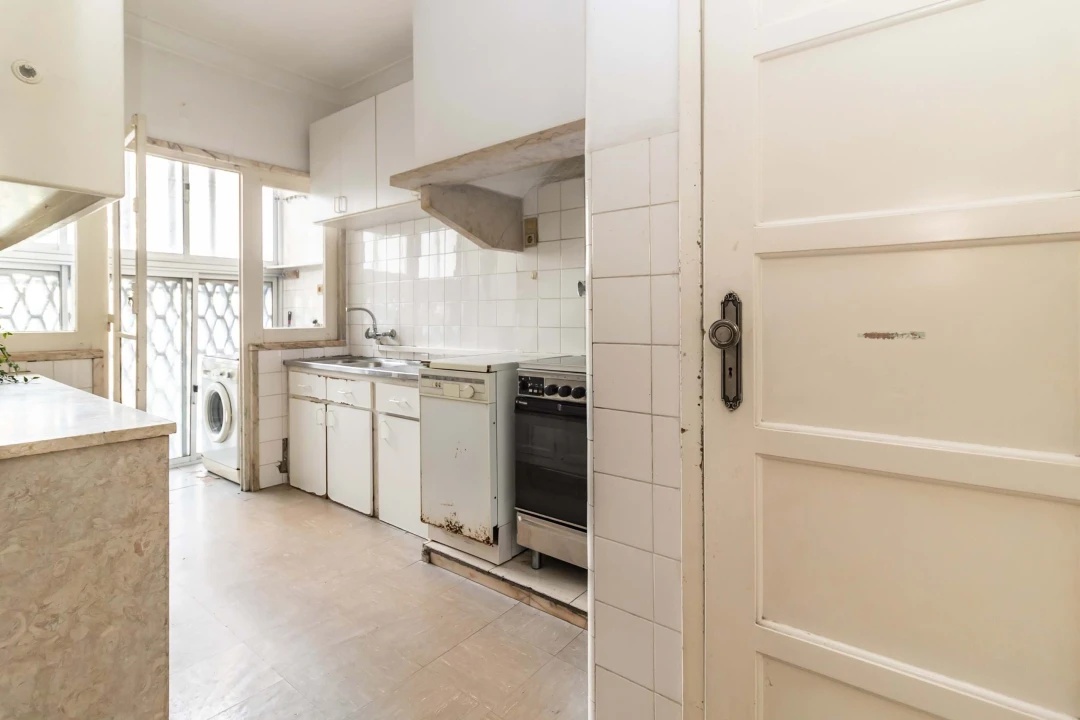 Apartamento T2 para Venda em São Domingos de Benfica Foto 9