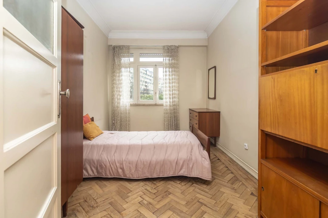 Apartamento T2 para Venda em São Domingos de Benfica Foto 18