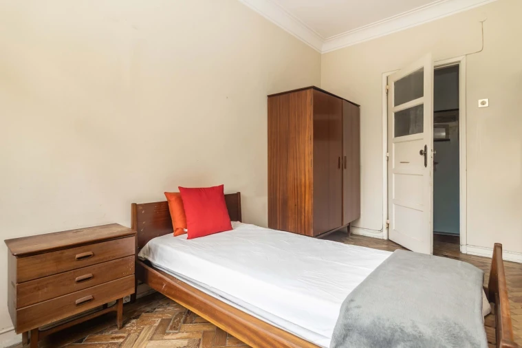 Apartamento T2 para Venda em São Domingos de Benfica Foto 16