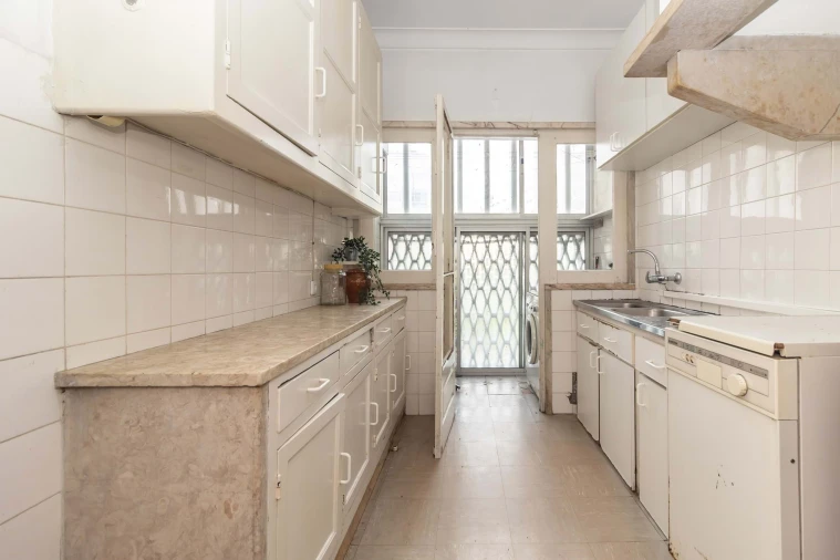 Apartamento T2 para Venda em São Domingos de Benfica Foto 10