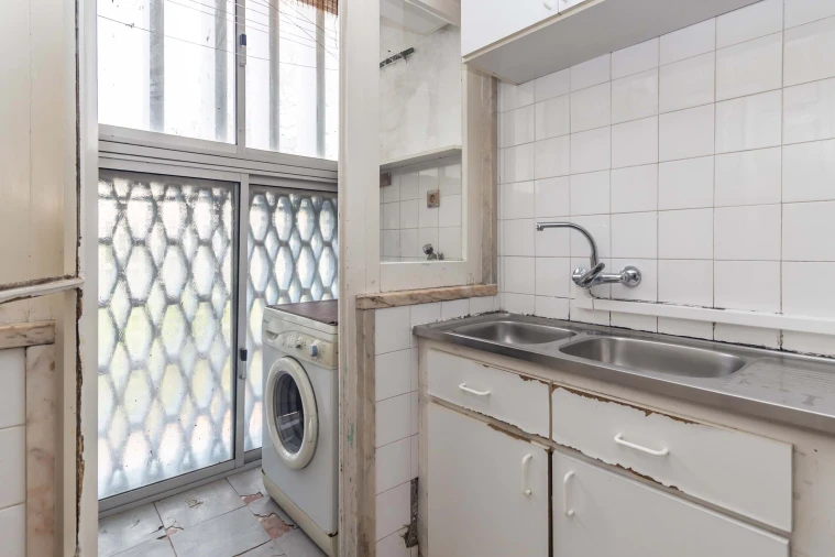 Apartamento T2 para Venda em São Domingos de Benfica Foto 11