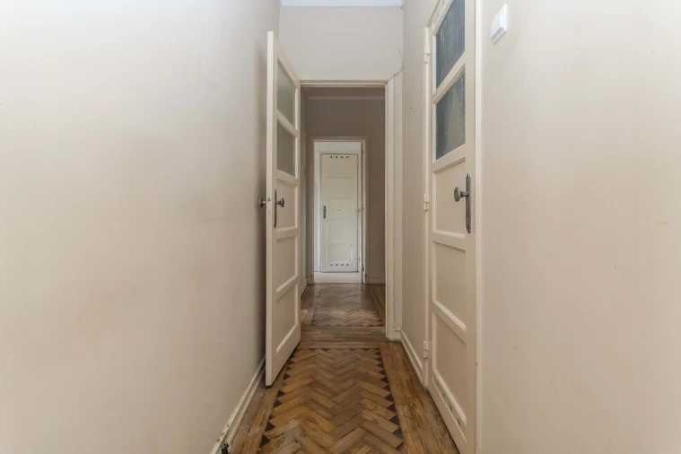 Apartamento T2 para Venda em São Domingos de Benfica Foto 24