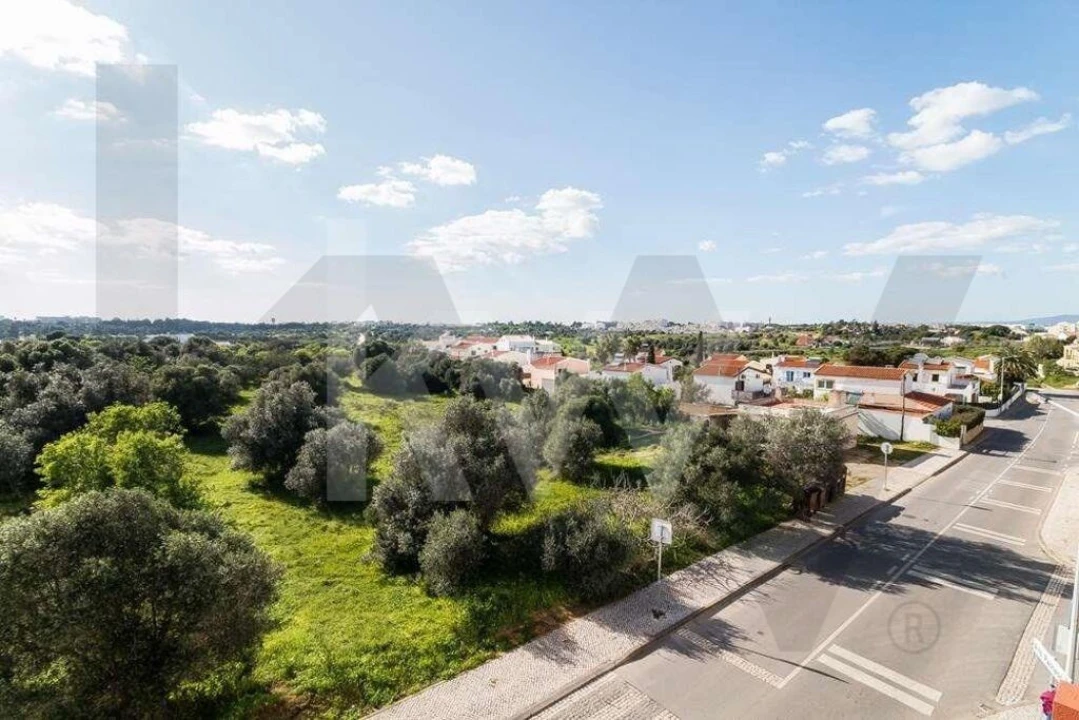 Apartamento T2 para Venda em Portimão Foto 17