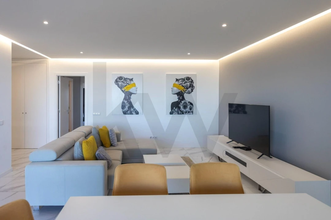 Apartamento T2 para Venda em Portimão Foto 5