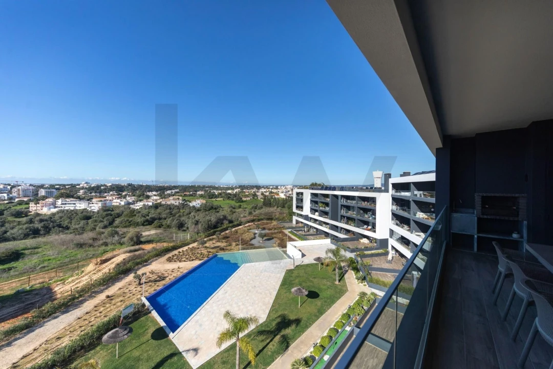 Apartamento T2 para Venda em Portimão Foto 12