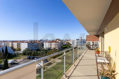 Apartamento T3 para Venda em Portimão