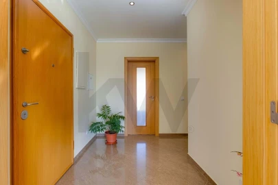 Apartamento T3 para Venda em Portimão