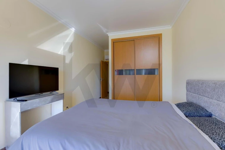 Apartamento T3 para Venda em Portimão Foto 22