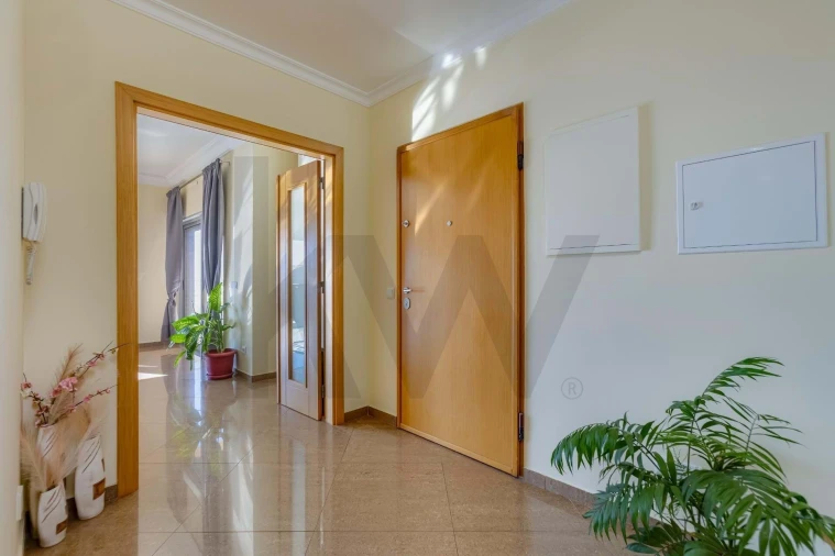 Apartamento T3 para Venda em Portimão Foto 34