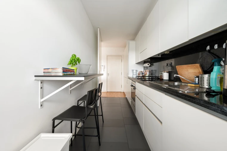 Apartamento T1 para Venda em Parque das Nações Foto 6