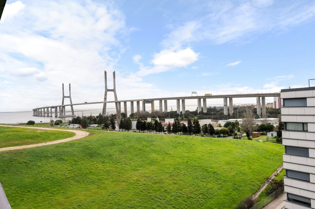 Apartamento T1 para Venda em Parque das Nações Foto 1