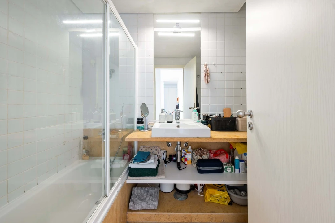 Apartamento T1 para Venda em Parque das Nações Foto 8