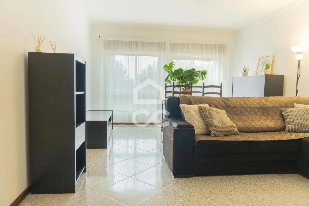 Apartamento T2 para Venda em Agualva e Mira-Sintra Foto 37