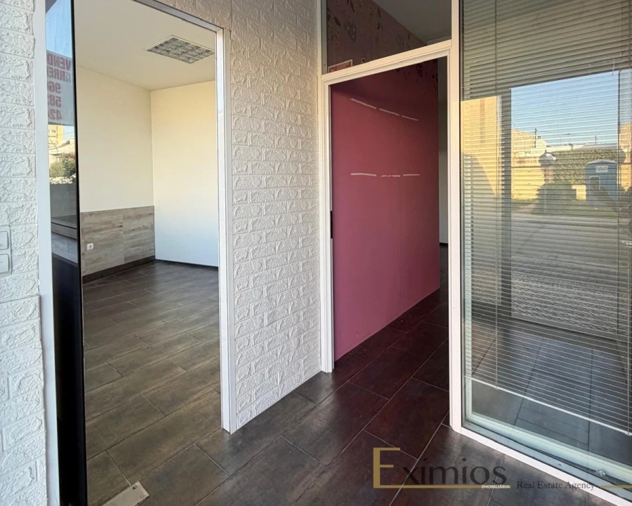 Negócio para Venda em Póvoa de Varzim, Beiriz e Argivai Foto 1