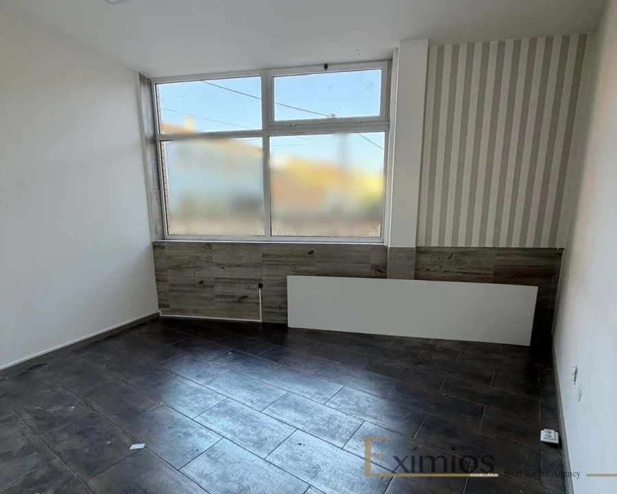 Negócio para Venda em Póvoa de Varzim, Beiriz e Argivai Foto 2