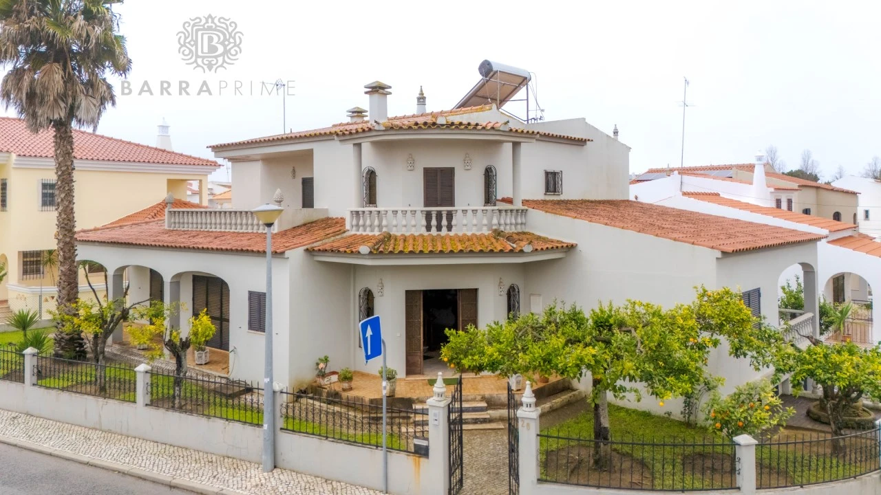 Moradia T5 para Venda em Loule (São Clemente) Foto 2