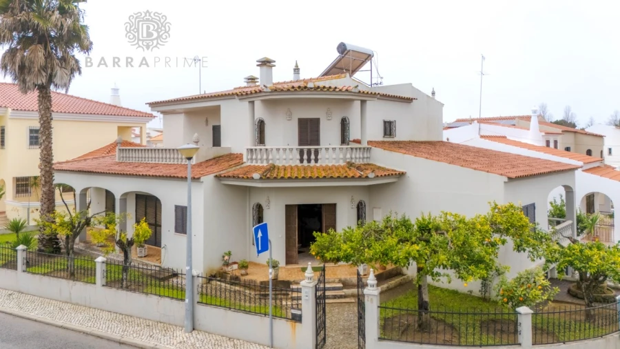 Moradia T5 para Venda em Loule (São Clemente) Foto 2