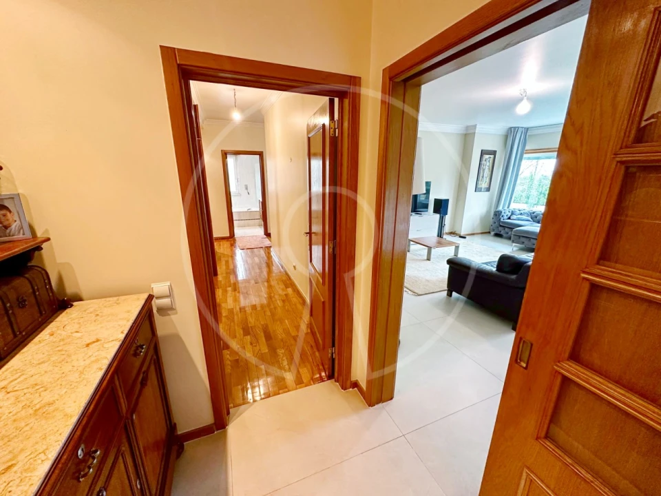 Apartamento T6 para Venda em Areeiro Foto 32