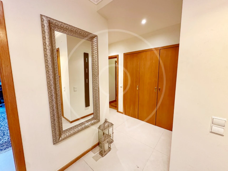 Apartamento T6 para Venda em Areeiro Foto 34