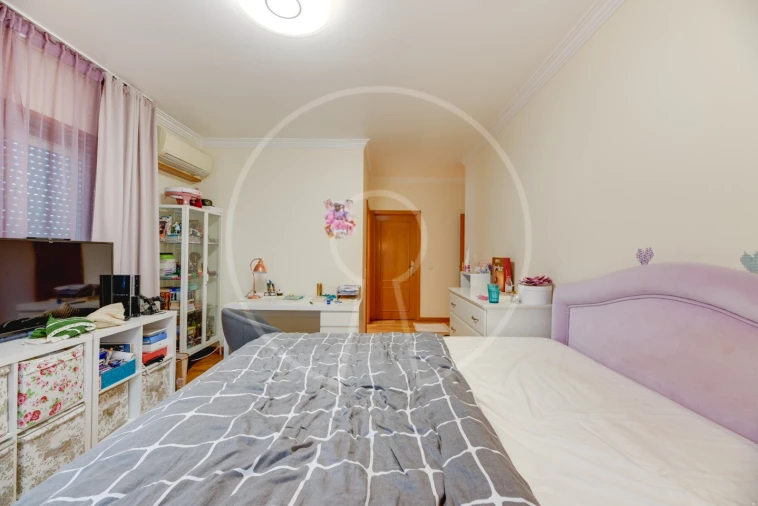 Apartamento T6 para Venda em Areeiro Foto 23